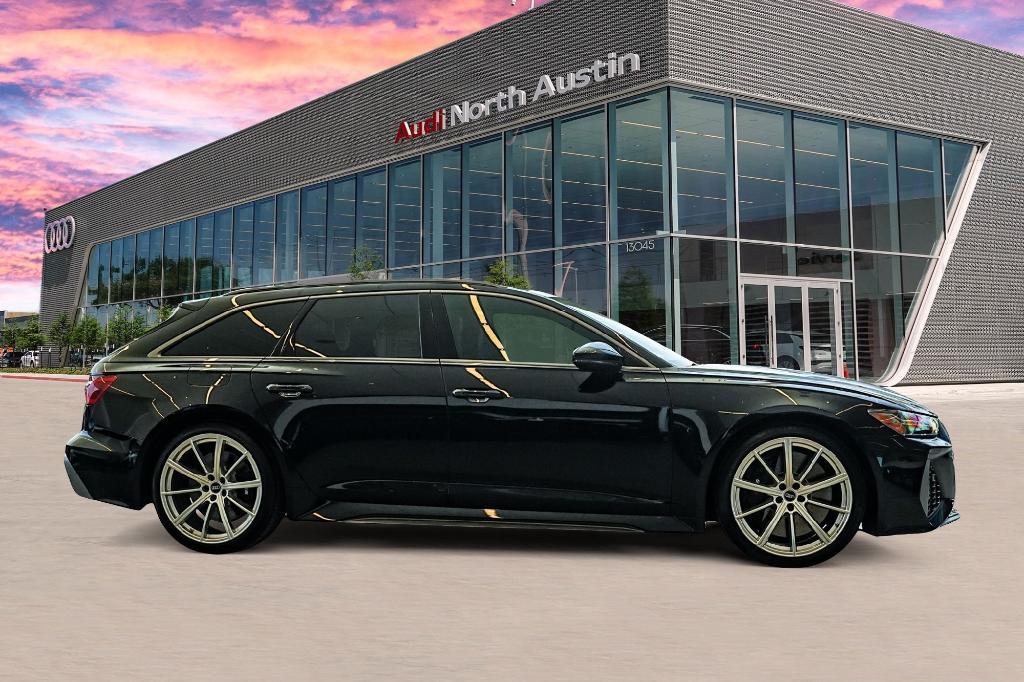 new 2026 Audi RS 6 Avant car, priced at $135,715