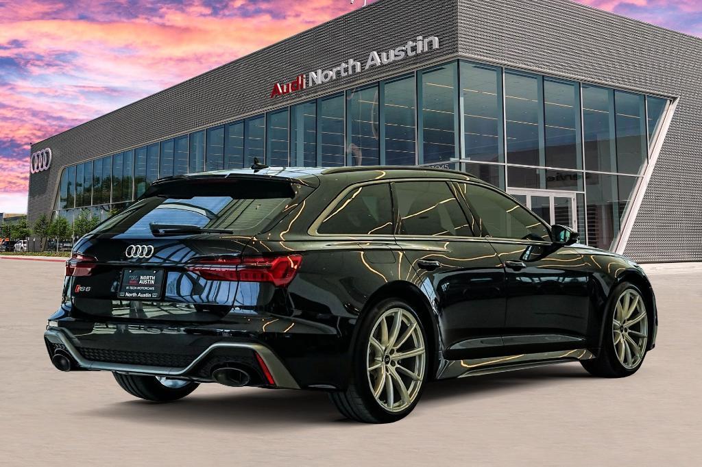 new 2026 Audi RS 6 Avant car, priced at $135,715