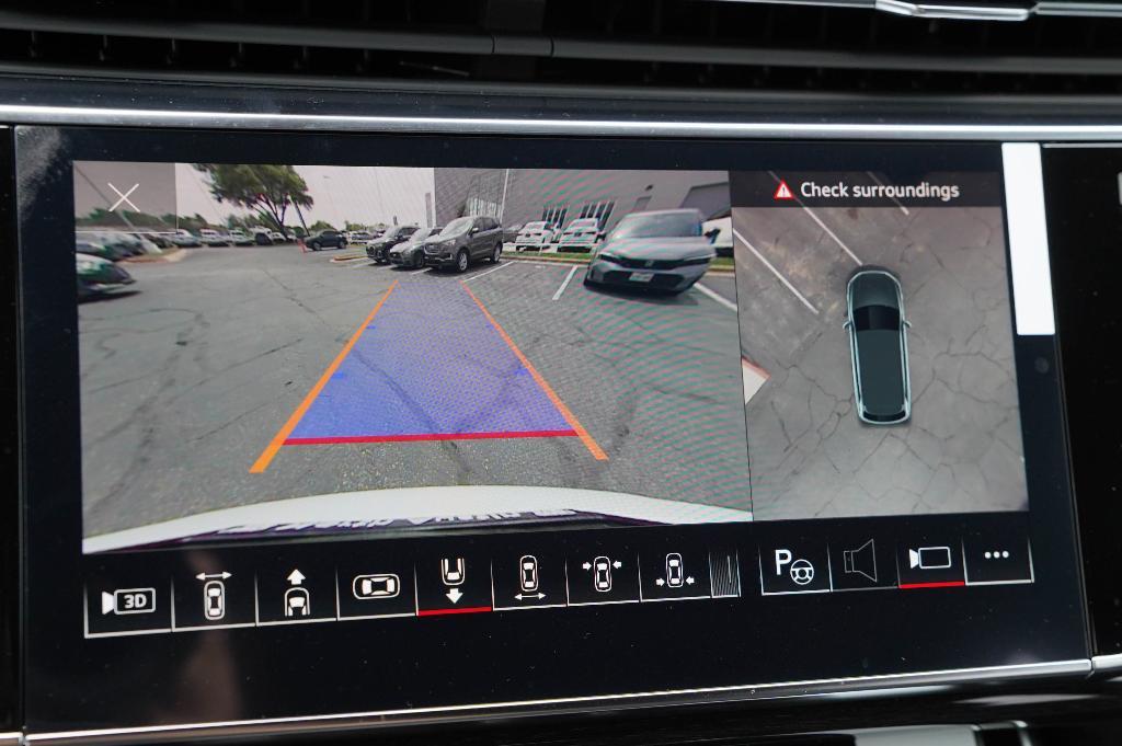 new 2025 Audi Q7 car, priced at $82,250