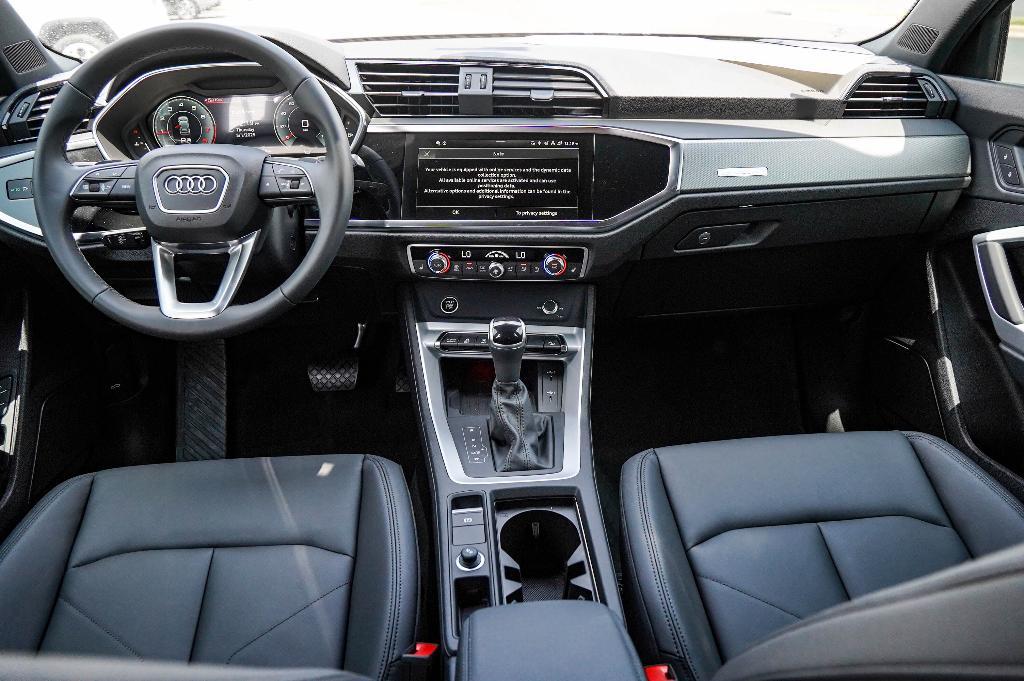 new 2025 Audi Q3 car, priced at $45,325