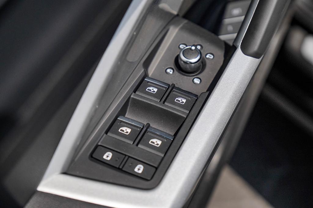 new 2025 Audi Q3 car, priced at $45,325