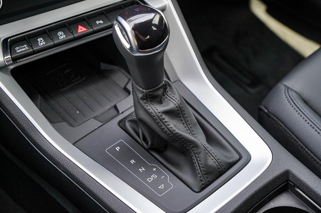 new 2025 Audi Q3 car, priced at $45,325