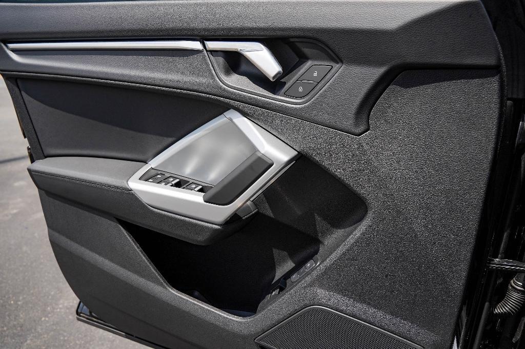 new 2025 Audi Q3 car, priced at $45,325