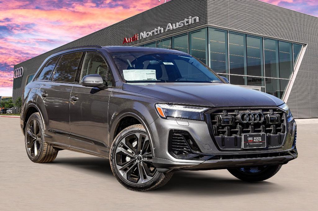 new 2025 Audi Q7 car, priced at $69,448