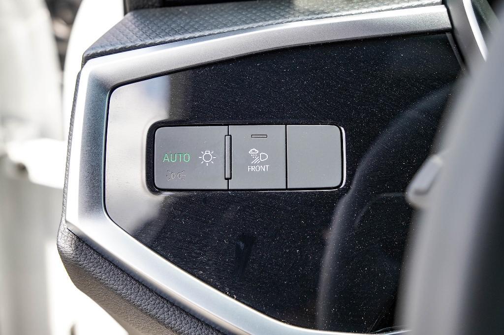 new 2025 Audi Q3 car, priced at $45,515