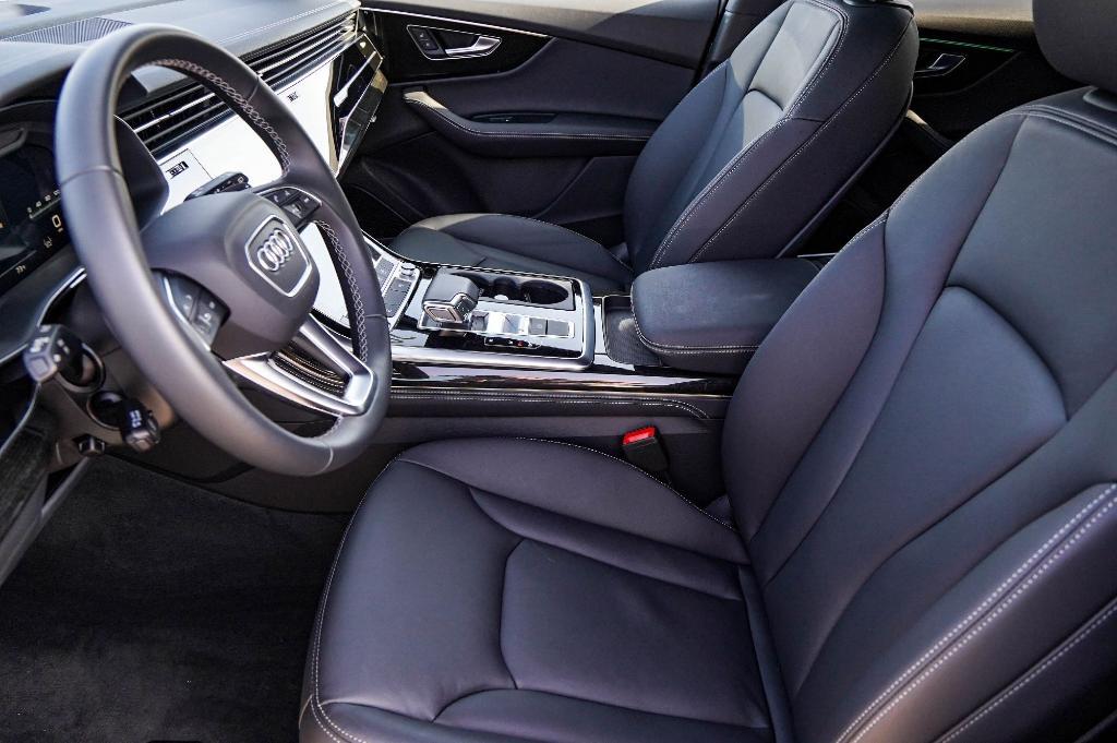 used 2025 Audi Q7 car, priced at $58,063