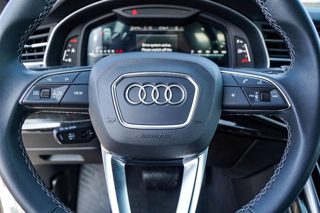 used 2025 Audi Q7 car, priced at $58,063