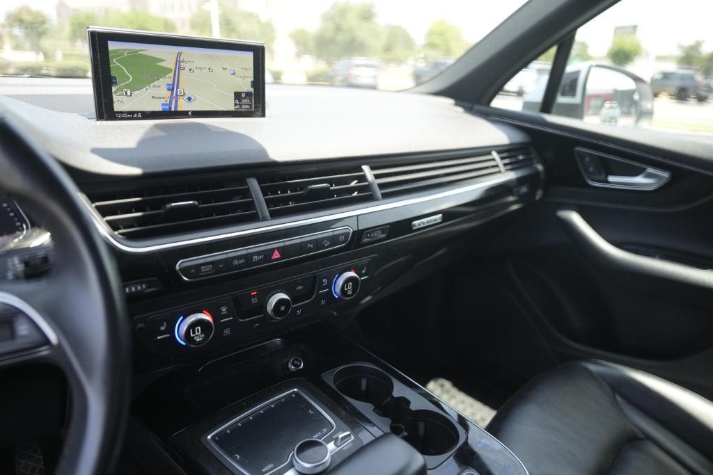 used 2019 Audi Q7 car, priced at $23,644