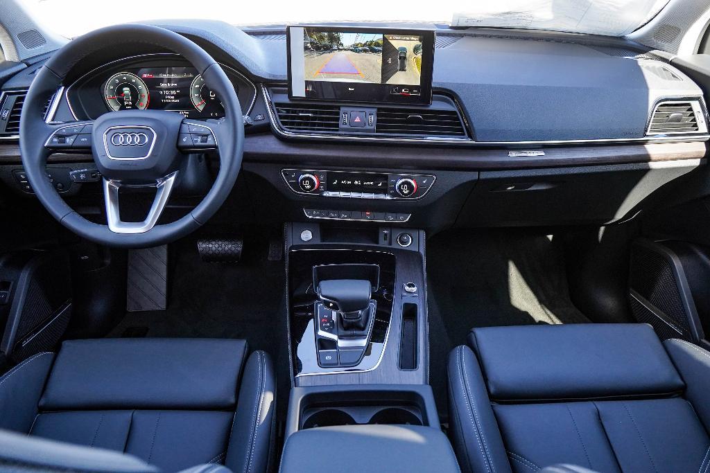 new 2025 Audi Q5 car, priced at $53,681