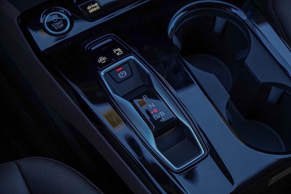 new 2025 Audi Q6 e-tron car, priced at $63,317