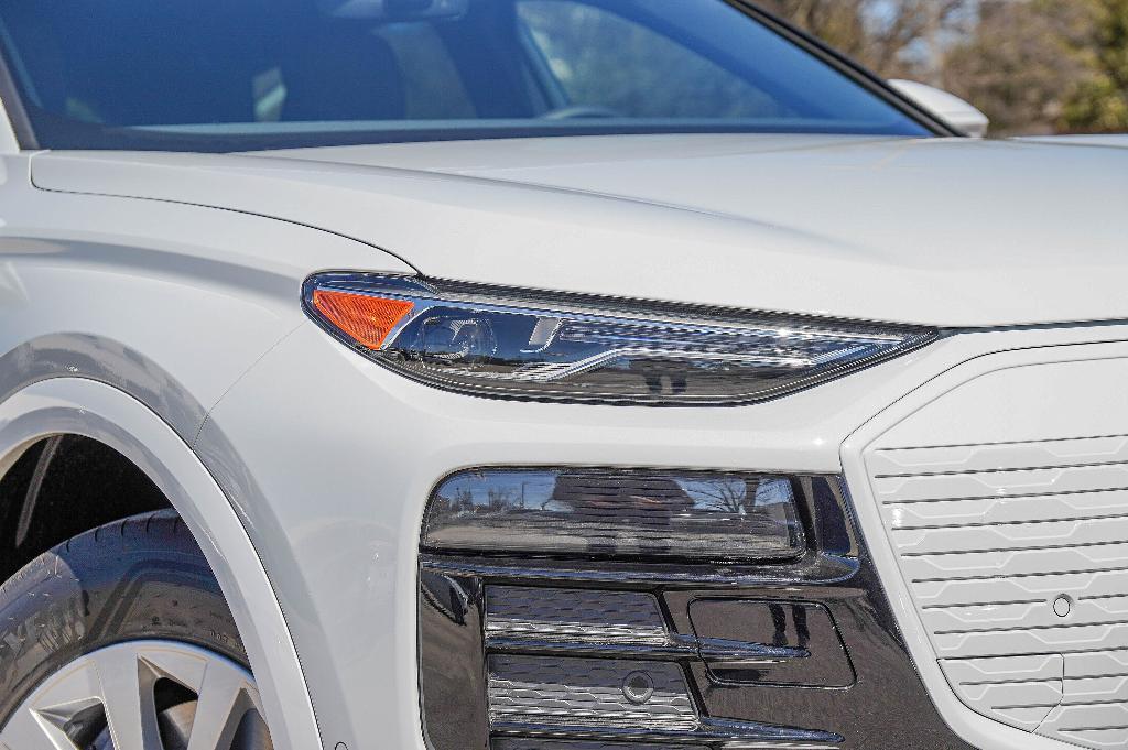 new 2025 Audi Q6 e-tron car, priced at $63,317