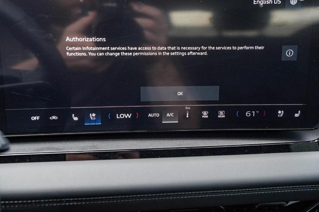 new 2025 Audi Q6 e-tron car, priced at $76,750