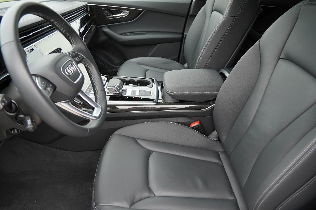 used 2025 Audi Q7 car, priced at $57,341