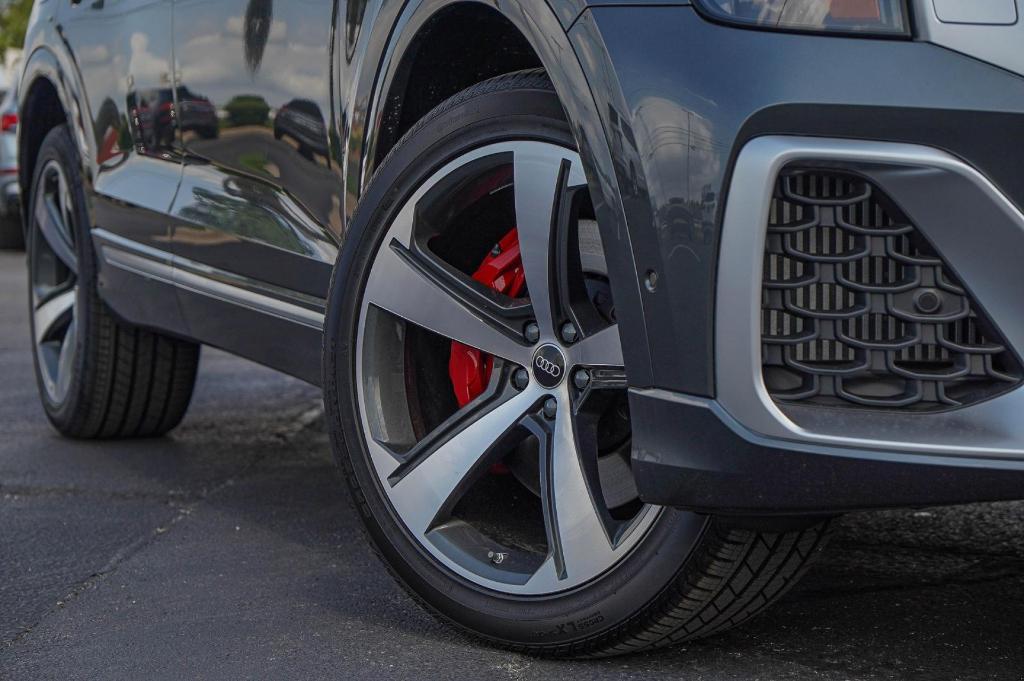 new 2025 Audi SQ8 car, priced at $115,195