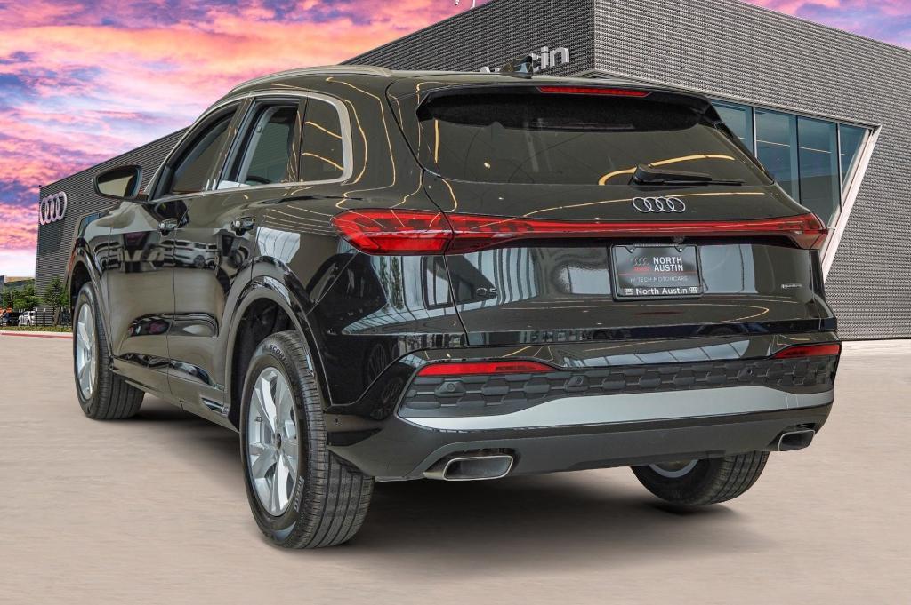 new 2025 Audi Q5 car, priced at $55,295