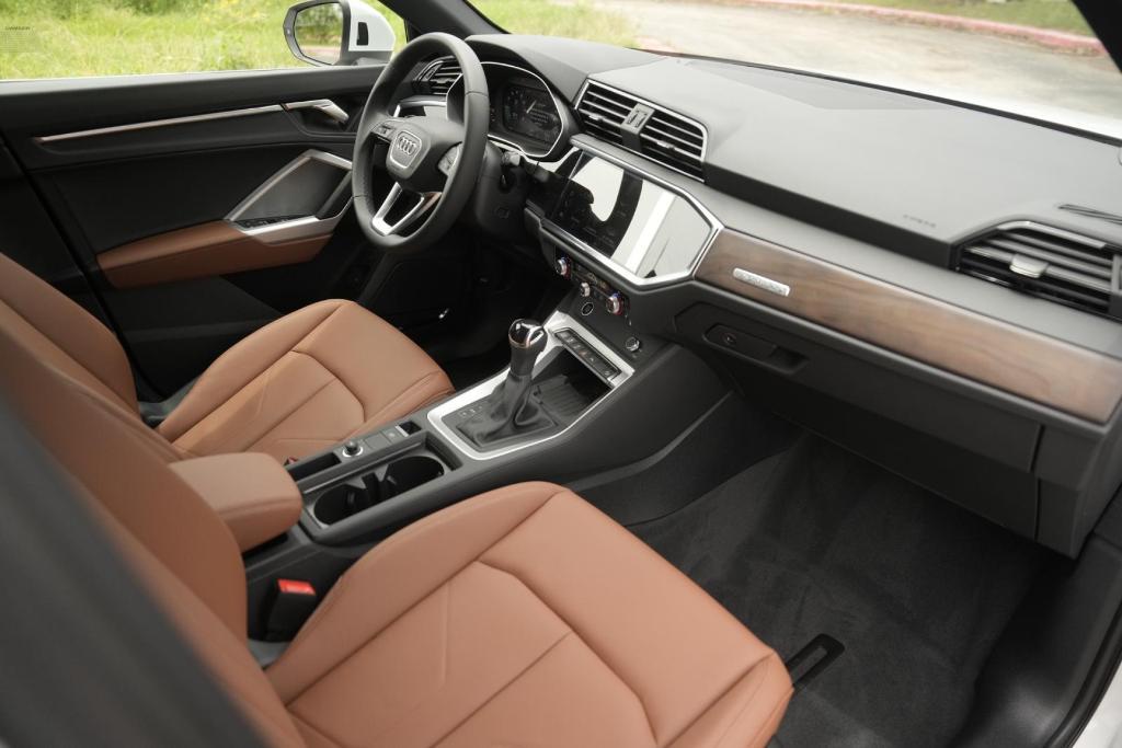 new 2025 Audi Q3 car, priced at $40,314
