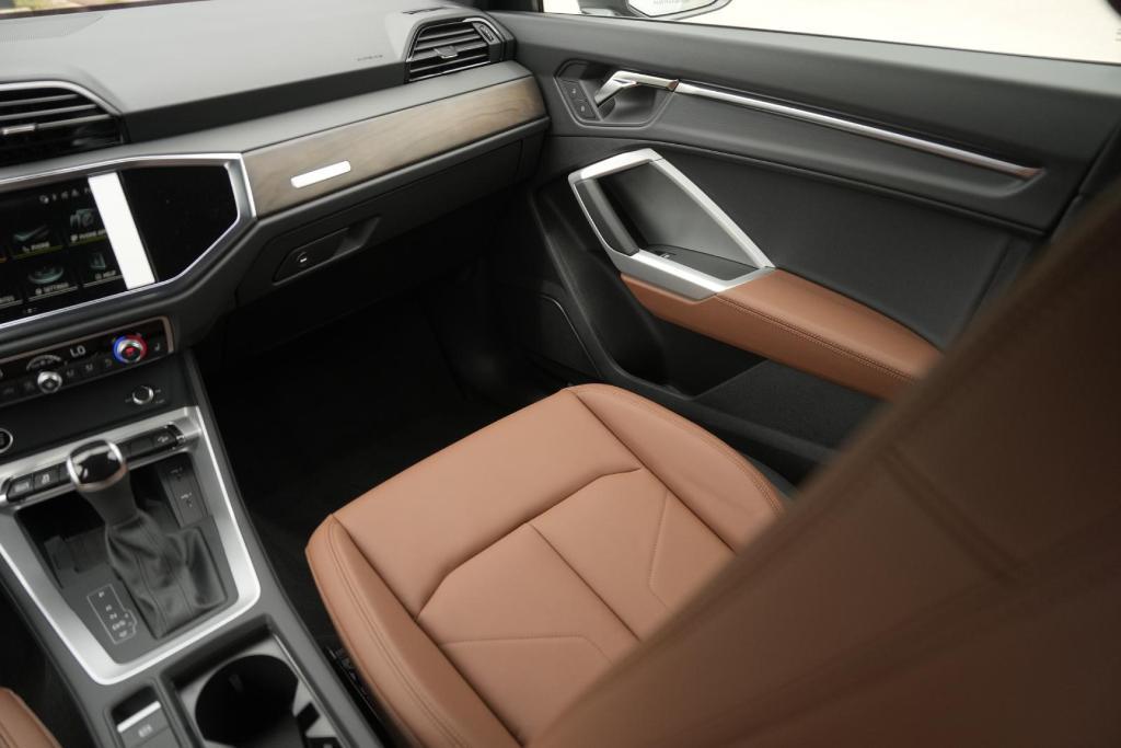 new 2025 Audi Q3 car, priced at $40,314
