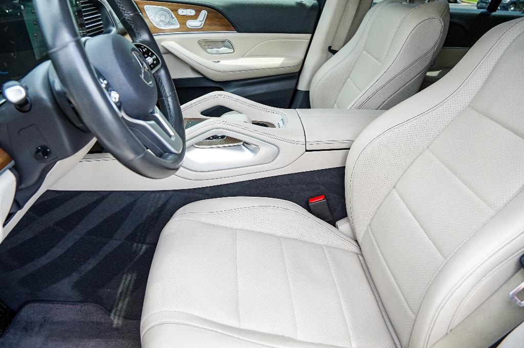 used 2020 Mercedes-Benz GLE 350 car, priced at $28,306