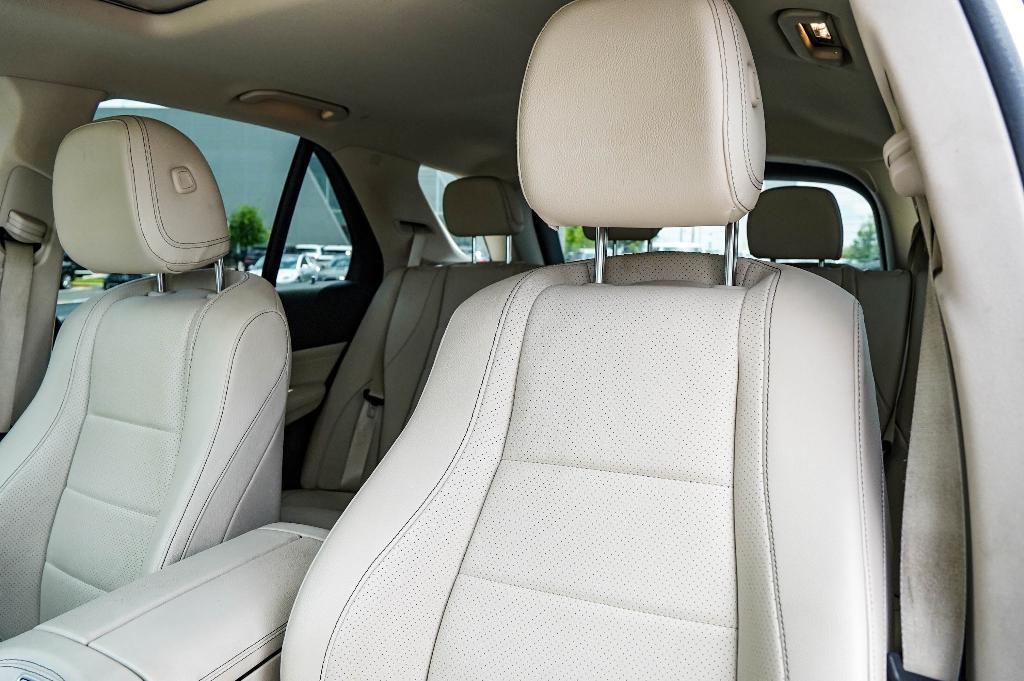 used 2020 Mercedes-Benz GLE 350 car, priced at $28,306