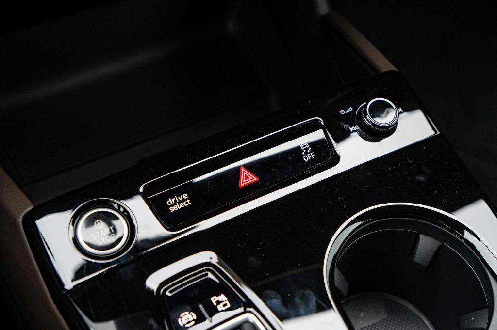 new 2025 Audi Q6 e-tron car, priced at $66,913