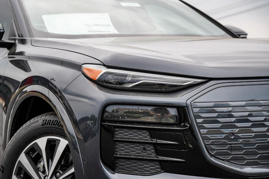 new 2025 Audi Q6 e-tron car, priced at $66,913