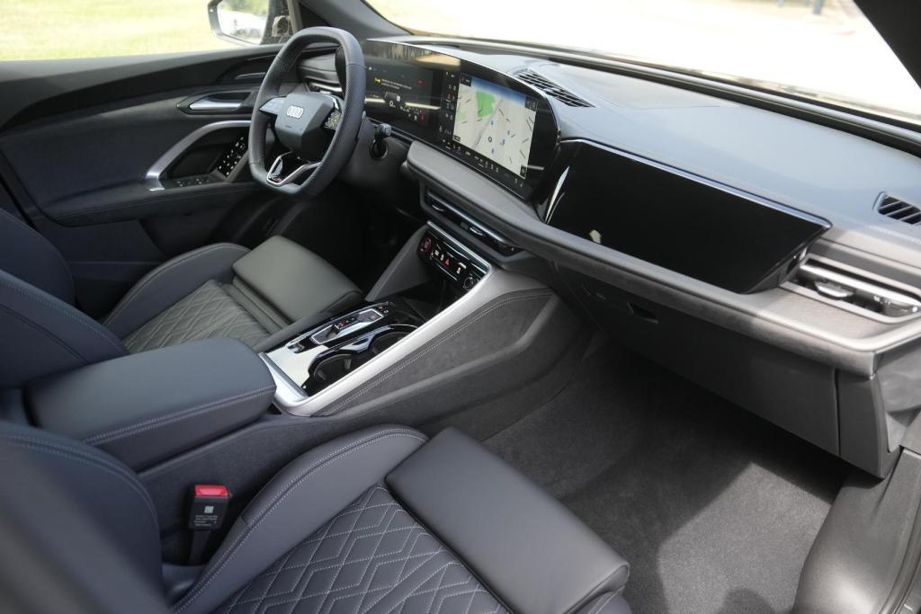 new 2025 Audi SQ5 car, priced at $74,265