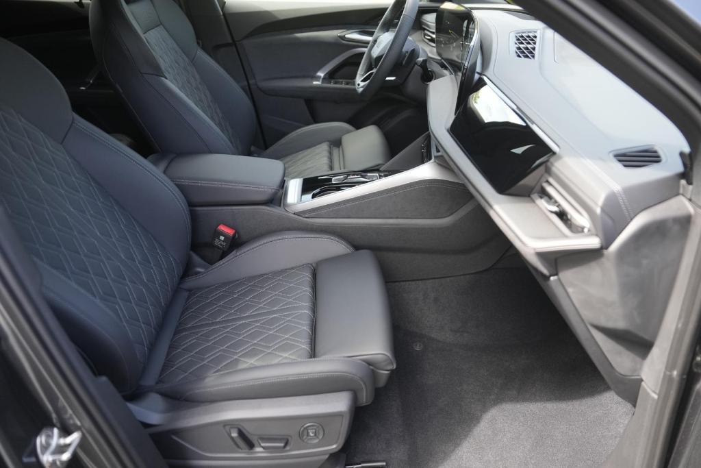 new 2025 Audi SQ5 car, priced at $74,265