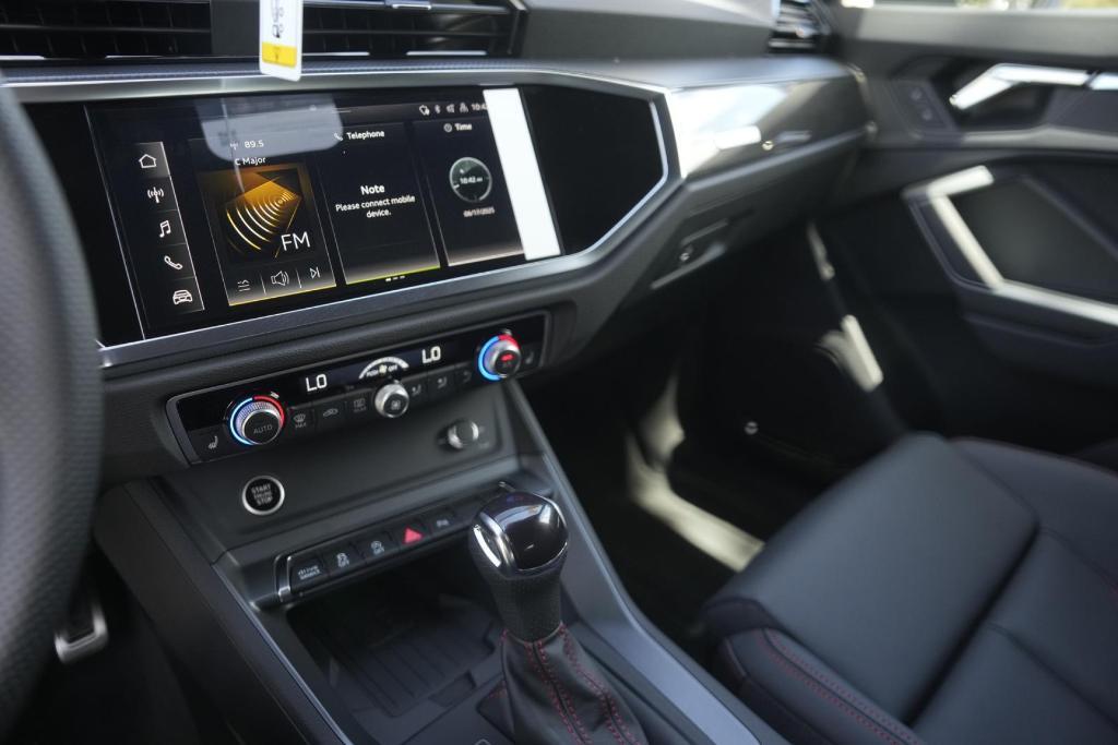 new 2025 Audi Q3 car, priced at $41,924