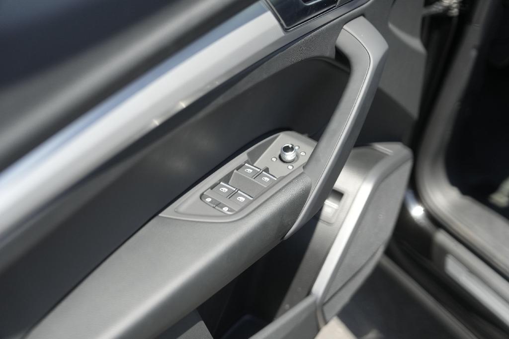 used 2025 Audi Q5 car, priced at $47,000