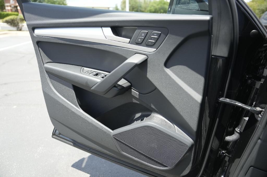 used 2025 Audi Q5 car, priced at $47,000