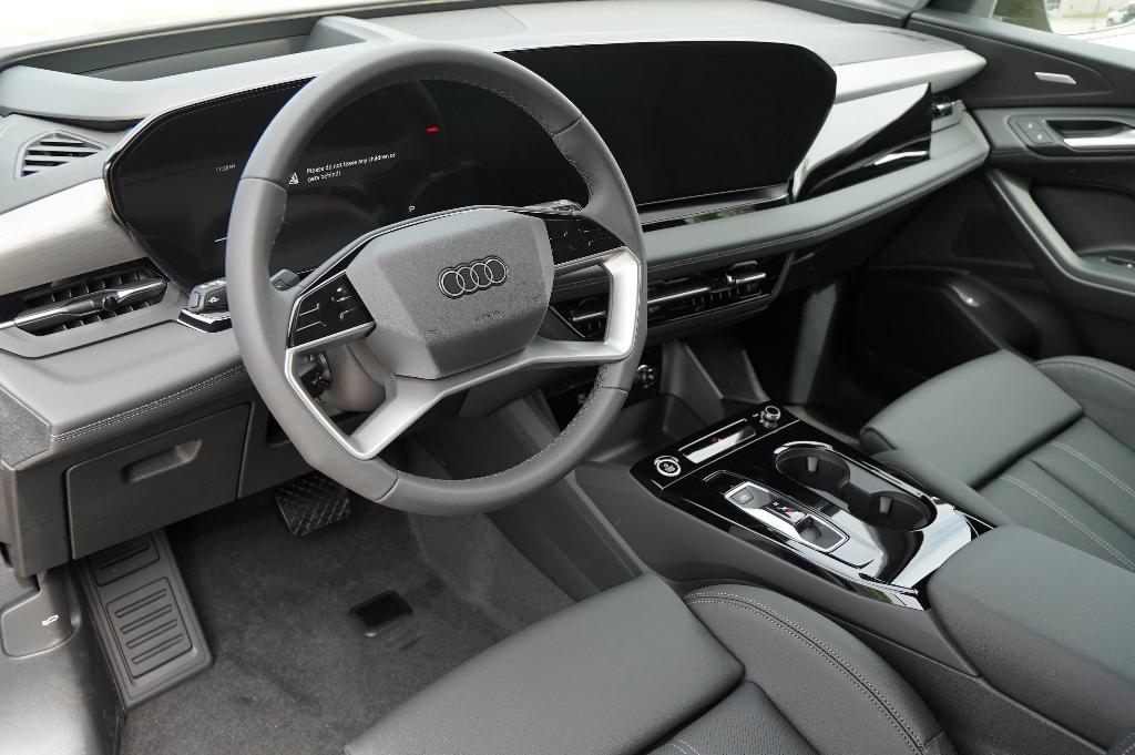 new 2025 Audi Q6 e-tron car, priced at $72,532