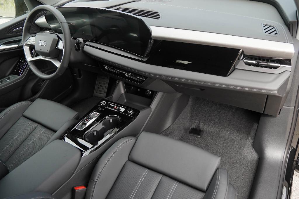 new 2025 Audi Q6 e-tron car, priced at $72,532