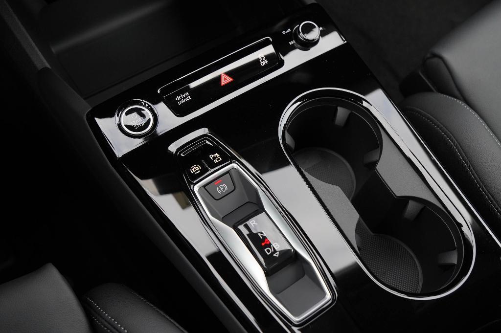 new 2025 Audi Q6 e-tron car, priced at $72,532