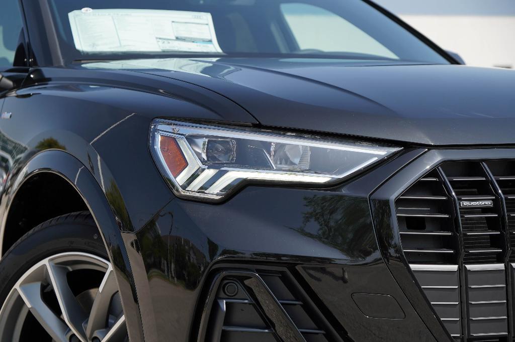 new 2025 Audi Q3 car, priced at $43,805