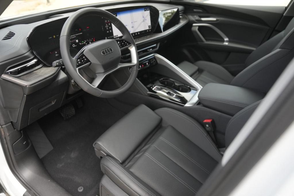 new 2025 Audi Q5 car, priced at $58,627
