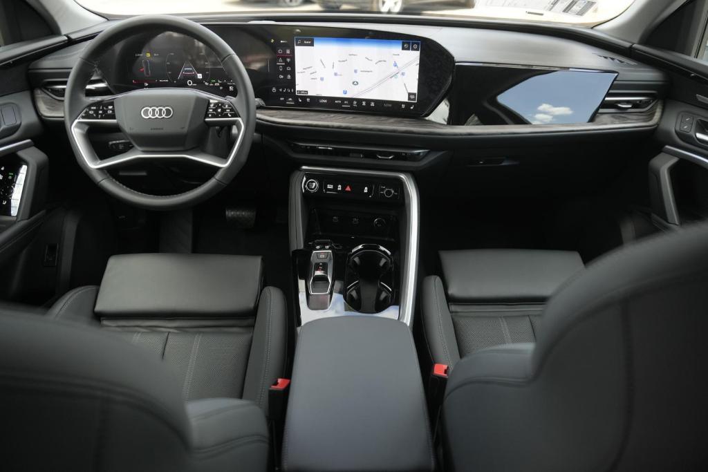 new 2025 Audi Q5 car, priced at $58,627