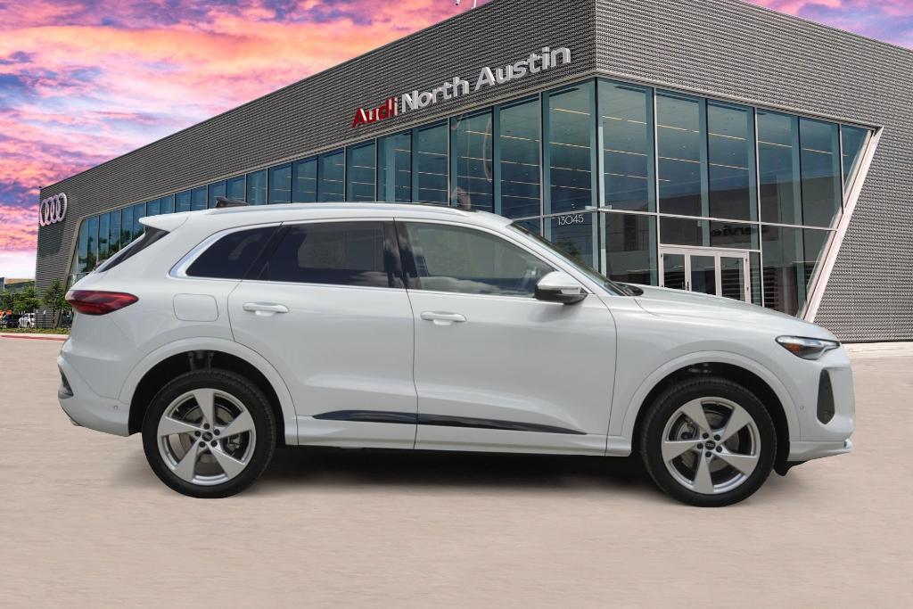 new 2025 Audi Q5 car, priced at $58,627