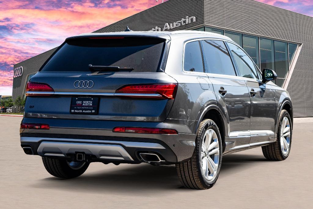 new 2025 Audi Q7 car, priced at $70,010