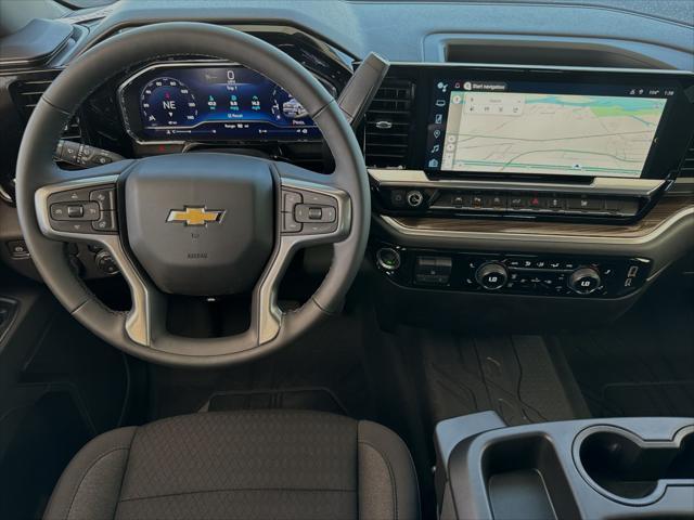 new 2024 Chevrolet Silverado 1500 car, priced at $52,460