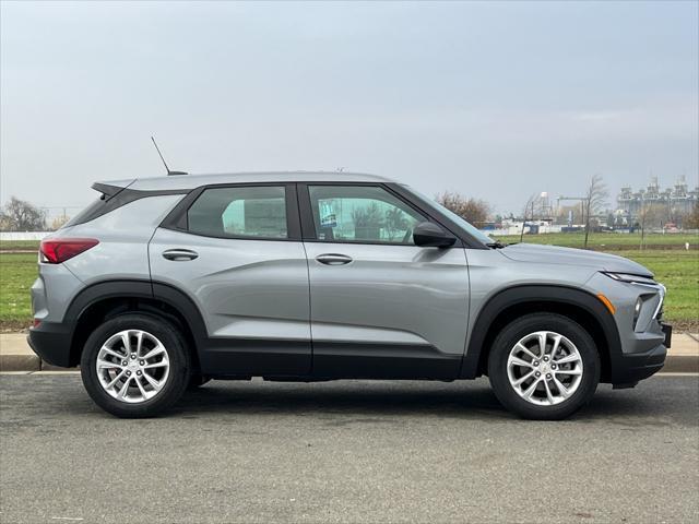 new 2025 Chevrolet TrailBlazer car, priced at $24,790