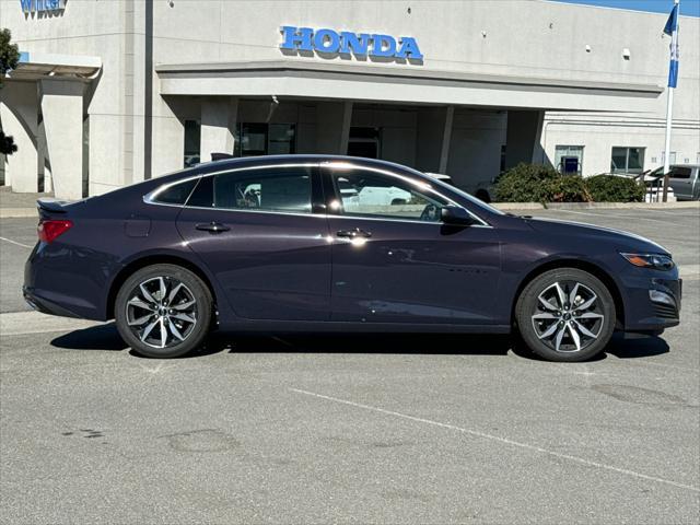 new 2025 Chevrolet Malibu car, priced at $28,495