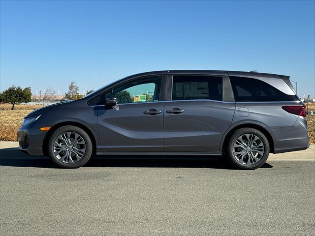 new 2025 Honda Odyssey car, priced at $48,005