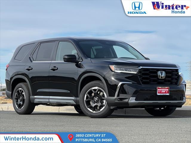 new 2025 Honda Pilot car, priced at $49,195