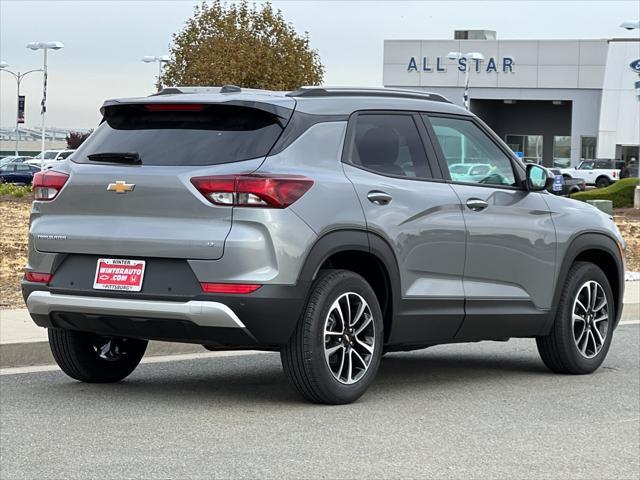 new 2025 Chevrolet TrailBlazer car, priced at $26,385