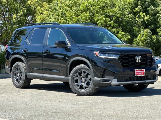 new 2025 Honda Pilot car, priced at $50,795