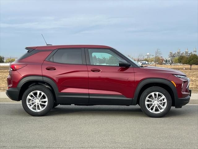 new 2025 Chevrolet TrailBlazer car, priced at $26,285