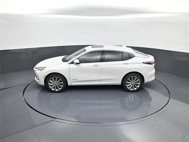 new 2025 Buick Envista car, priced at $30,995