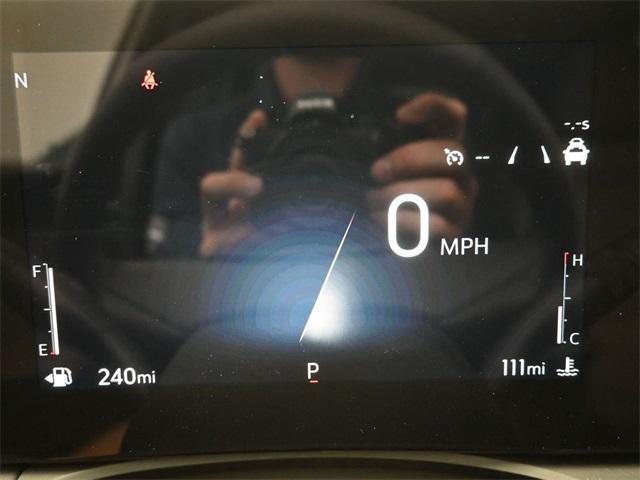 new 2025 Buick Envista car, priced at $30,995