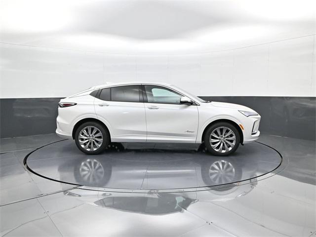 new 2025 Buick Envista car, priced at $30,995