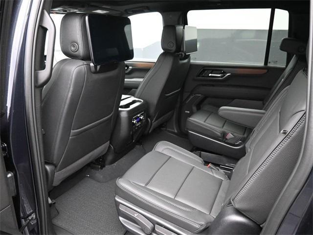 new 2025 GMC Yukon XL car, priced at $95,904
